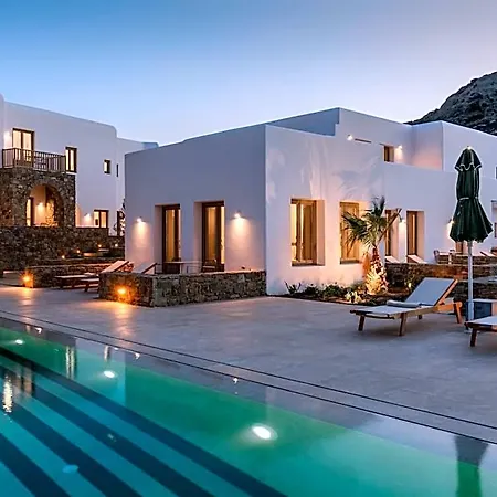 Camarades Mykonos Ano Mera