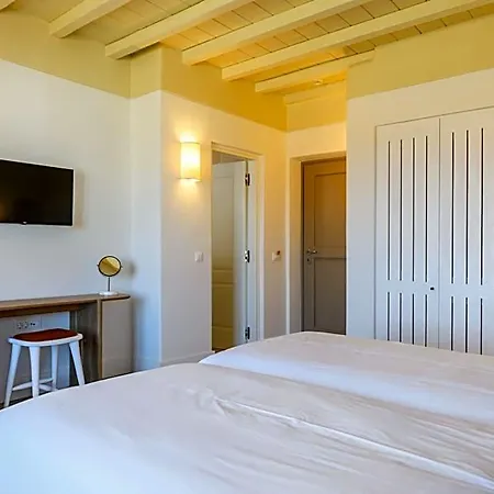Camarades Mykonos 3* Ano Mera