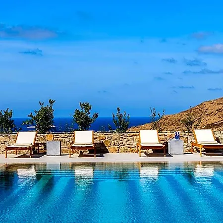 Camarades Mykonos Hotel 3*