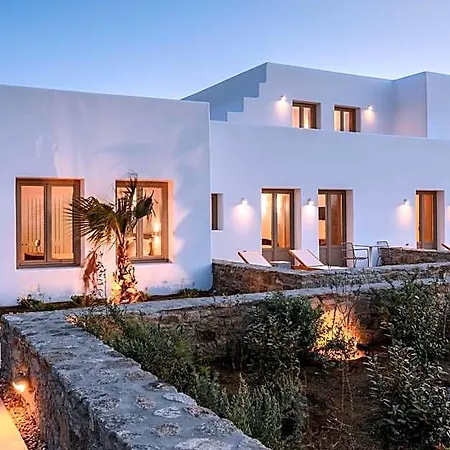 Camarades Mykonos 3* Ano Mera