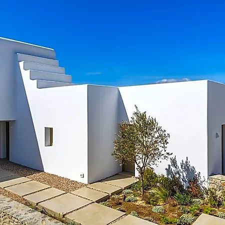 Camarades Mykonos 3*